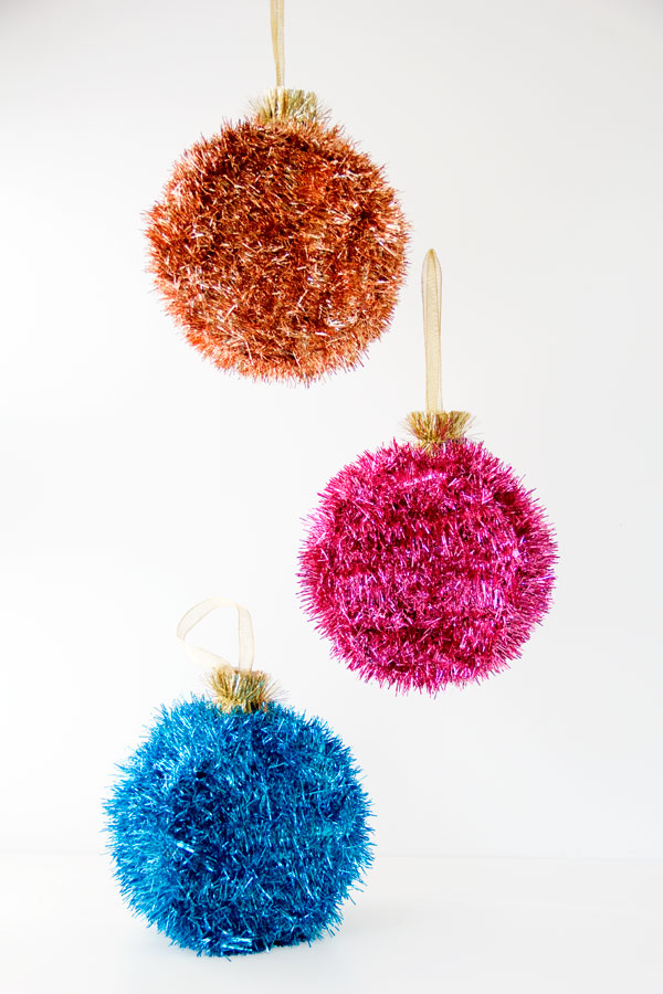 DIY Ornaments Pinatas