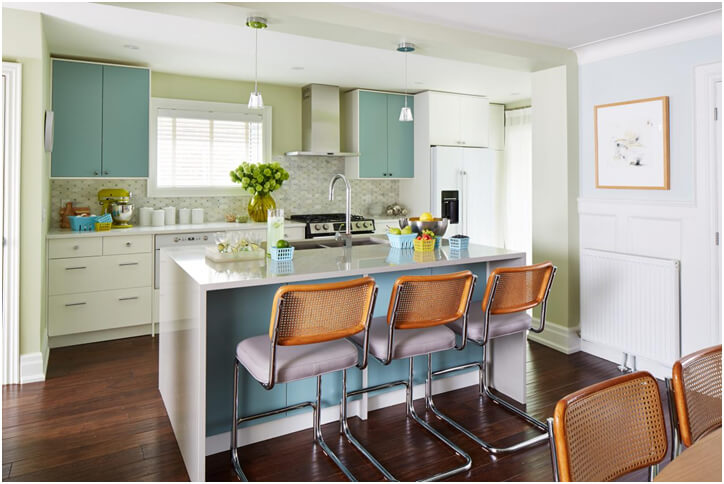 Turquoise-and-white-Kitchen-idea